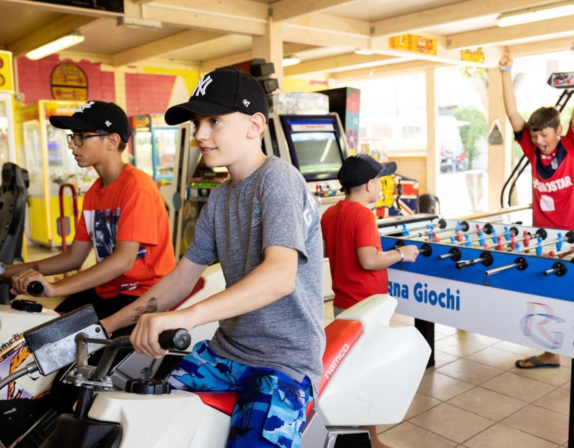 Camping Classe Village Lido di Dante Exteriör bild