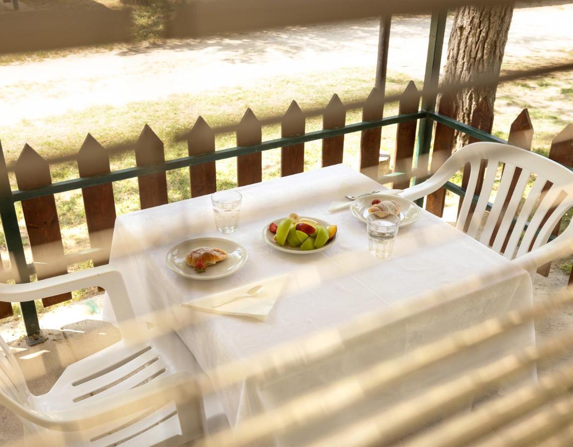 Camping Classe Village Lido di Dante Exteriör bild