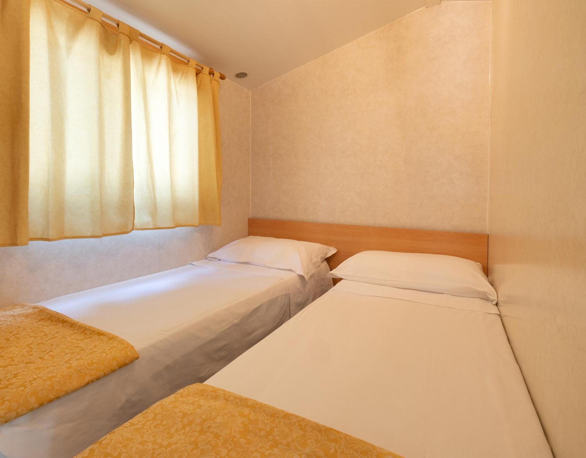 Camping Classe Village Lido di Dante Exteriör bild